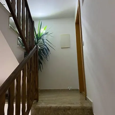 Apartment In Huettau