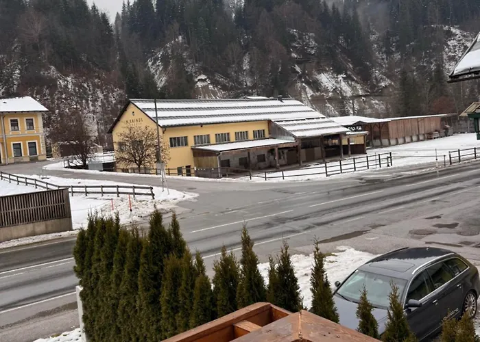 In Huettau アパート *