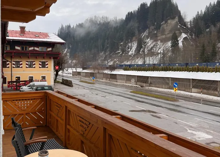 アパート In Huettau