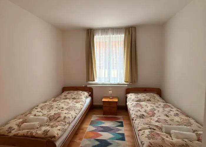 アパート In Huettau